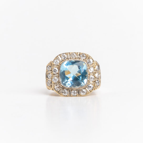 Anillo de Oro 18 Kt Topacio y Brillantes