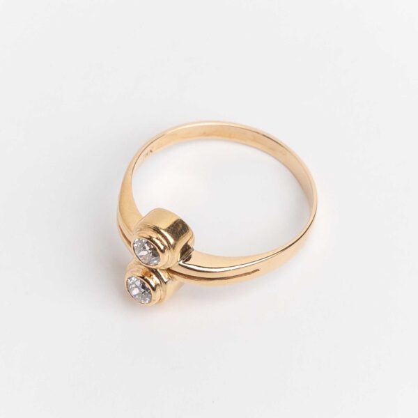 Anillo pellizco oro 18 kt y brillantes Europeo - Image 3