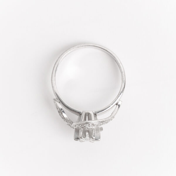 Anillo Oro 18 Kilates Y Brillantes - Image 3