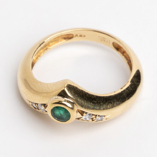 Anillo Oro 18 Kt Esmeralda Natural Y Brillantes - Image 3