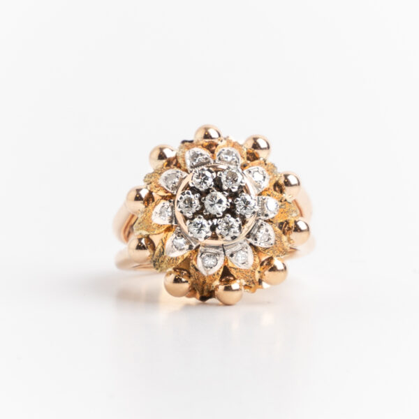 Bellísimo Anillo Roseta Oro 18 Kt Y Brillantes Alvear