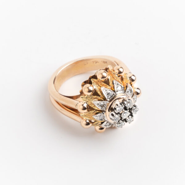 Bellísimo Anillo Roseta Oro 18 Kt Y Brillantes Alvear - Image 2