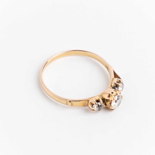 Anillo Solitario Oro 18 Kt Y Zafiros Alvear - Image 3