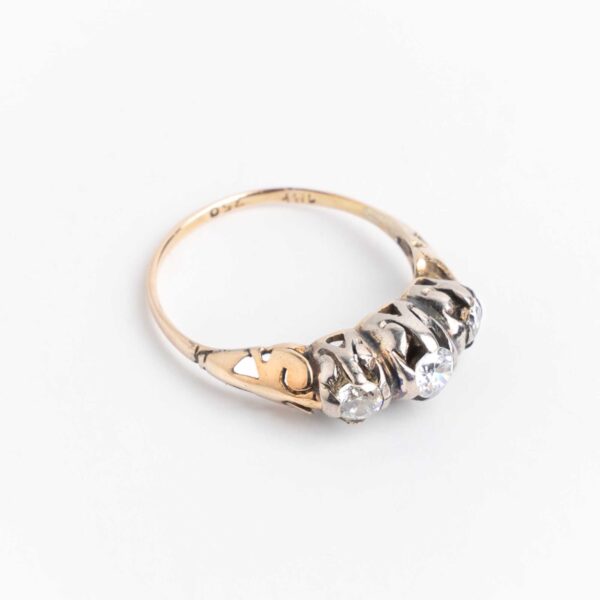 Anillo Tresillo Oro 18 Kt Platino Y Brillantes - Image 3