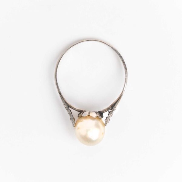 Anillo Oro 18 Kt Perla Natural De Cultivo Y Brillantes - Image 3