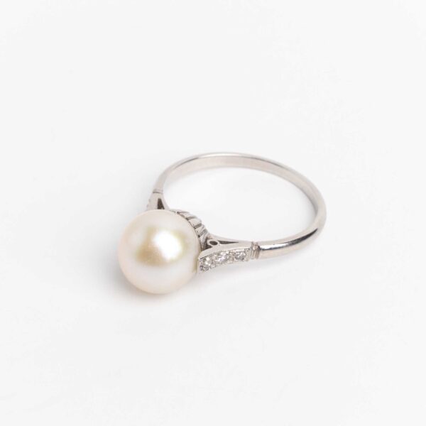 Anillo Platino 950 Perla Natural De Cultivo Y Brillantes - Image 2