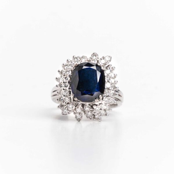 Anillo Oro 18 Kt Zafiro Y Brillantes