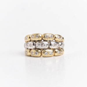 Anillo moderno oro 18 kt combinado y zafiros