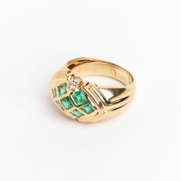 Anillo de Oro 18 Kt Esmeraldas y Brillantes - Image 3
