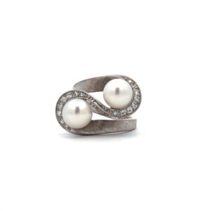 Gran Anillo Pellizco Oro 18 Kt Y Perlas Naturales Alvear