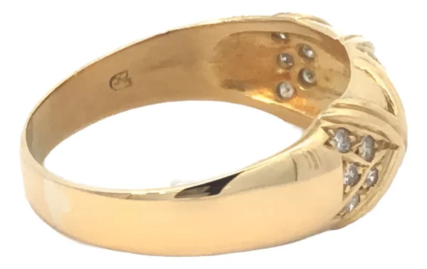 Anillo De Oro 18 Kt Y Brillantes - Image 2