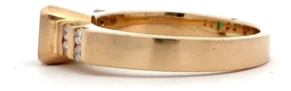Anillo De Oro 18 Kt Esmeralda Y Brillantes - Image 3