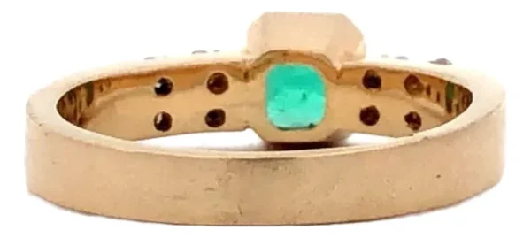 Anillo De Oro 18 Kt Esmeralda Y Brillantes - Image 2
