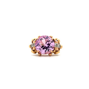 Anillo de oro 18 kt rosa de francia y brillantes